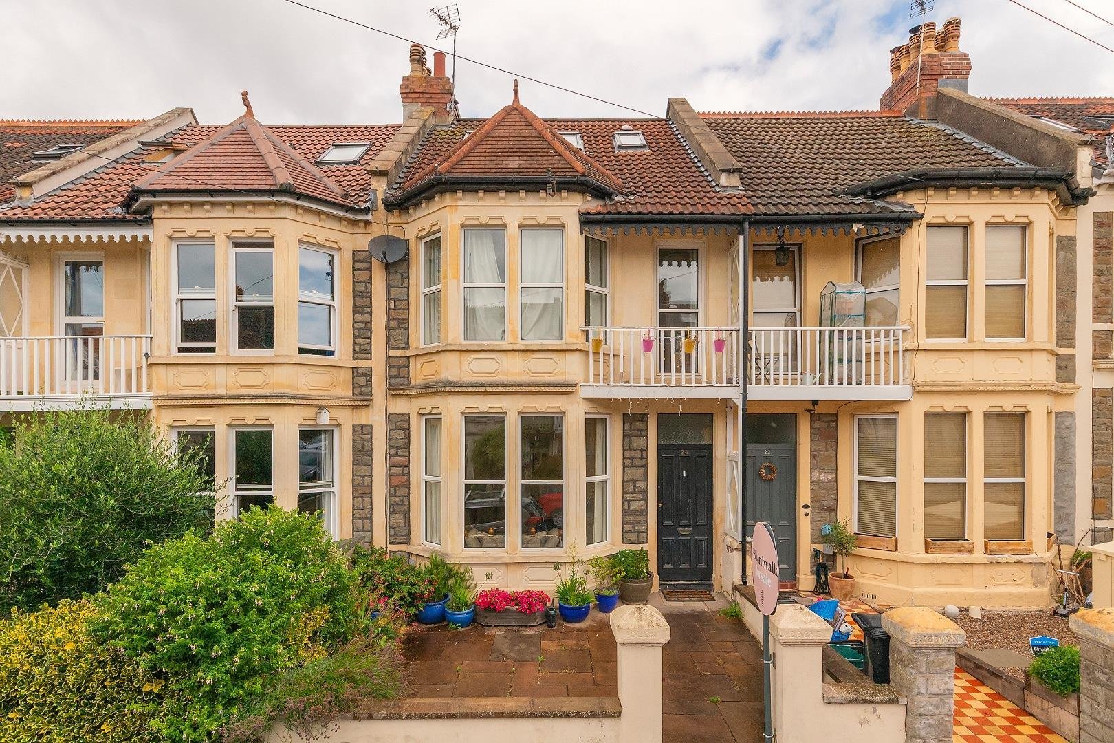Woodbridge road knowle 34085149 2 w4 rke external a