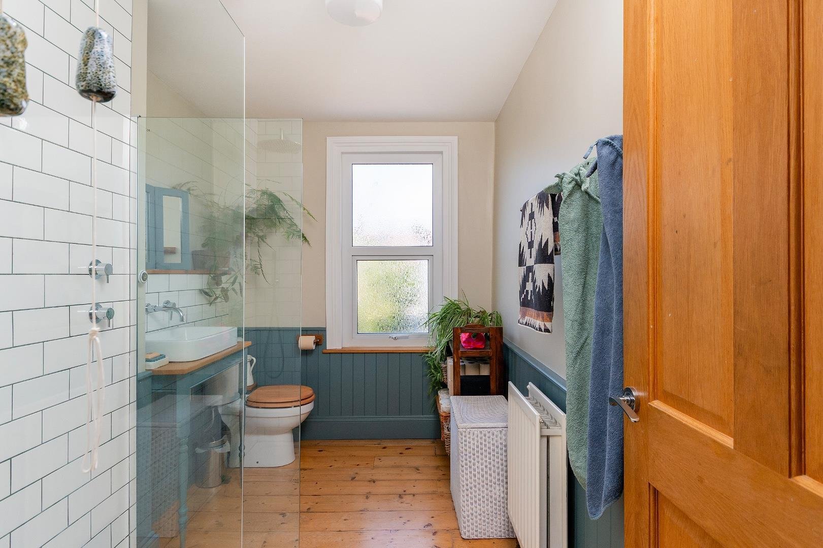 York road easton 34003620 3 y7 ren bathroom c
