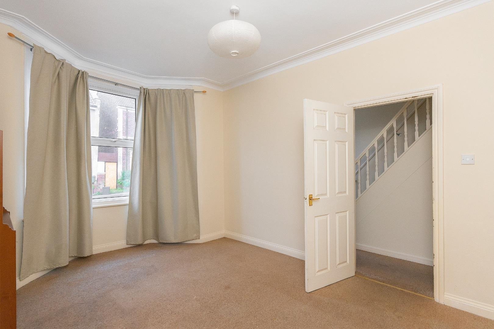 York road easton 34247662 3 y2 ren living room b