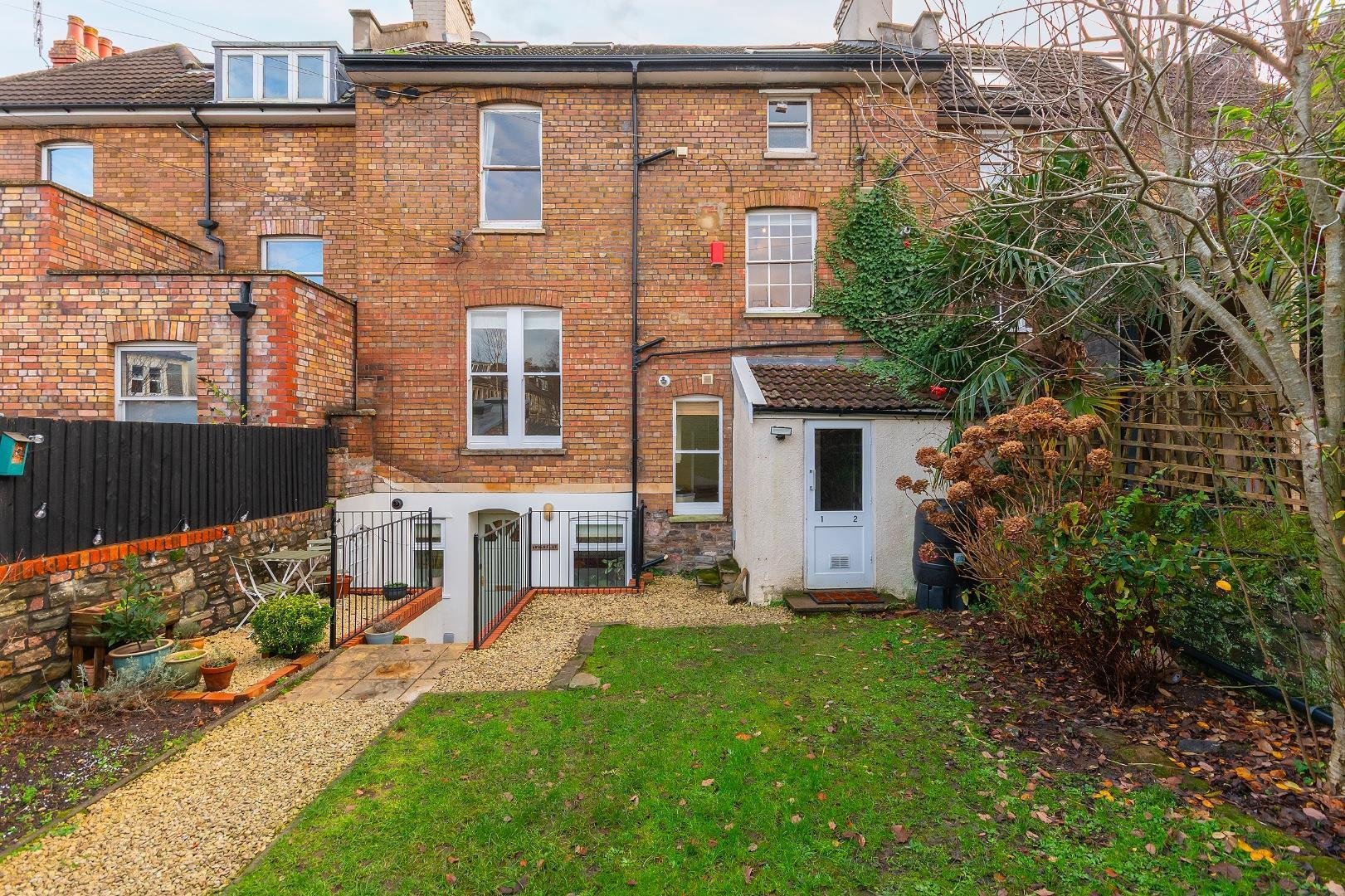 Zetland road redland 34385130 2 z4 r6 rd external i
