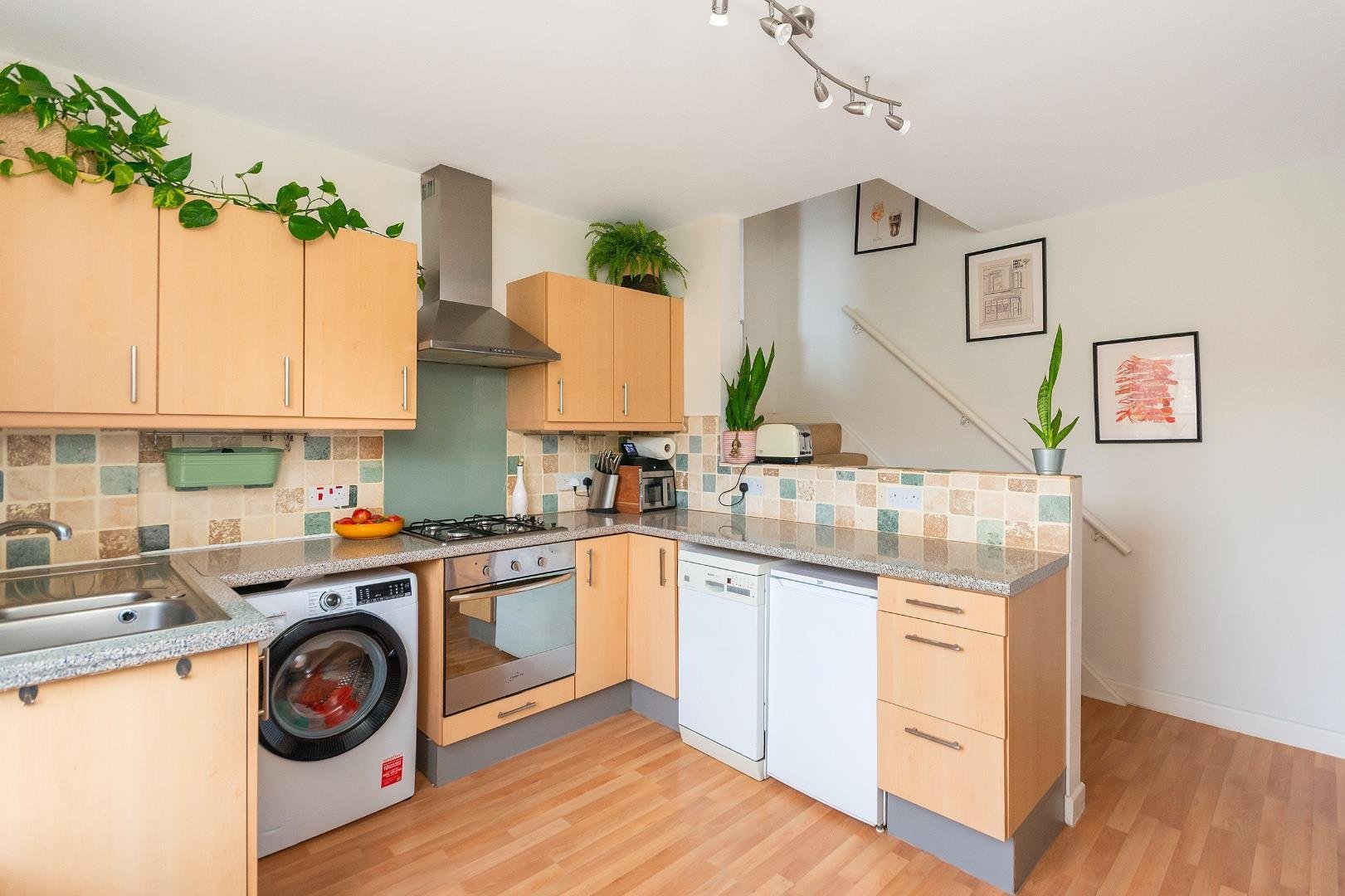 Zetland road redland 34385130 2 z4 r6 rd kitchen f