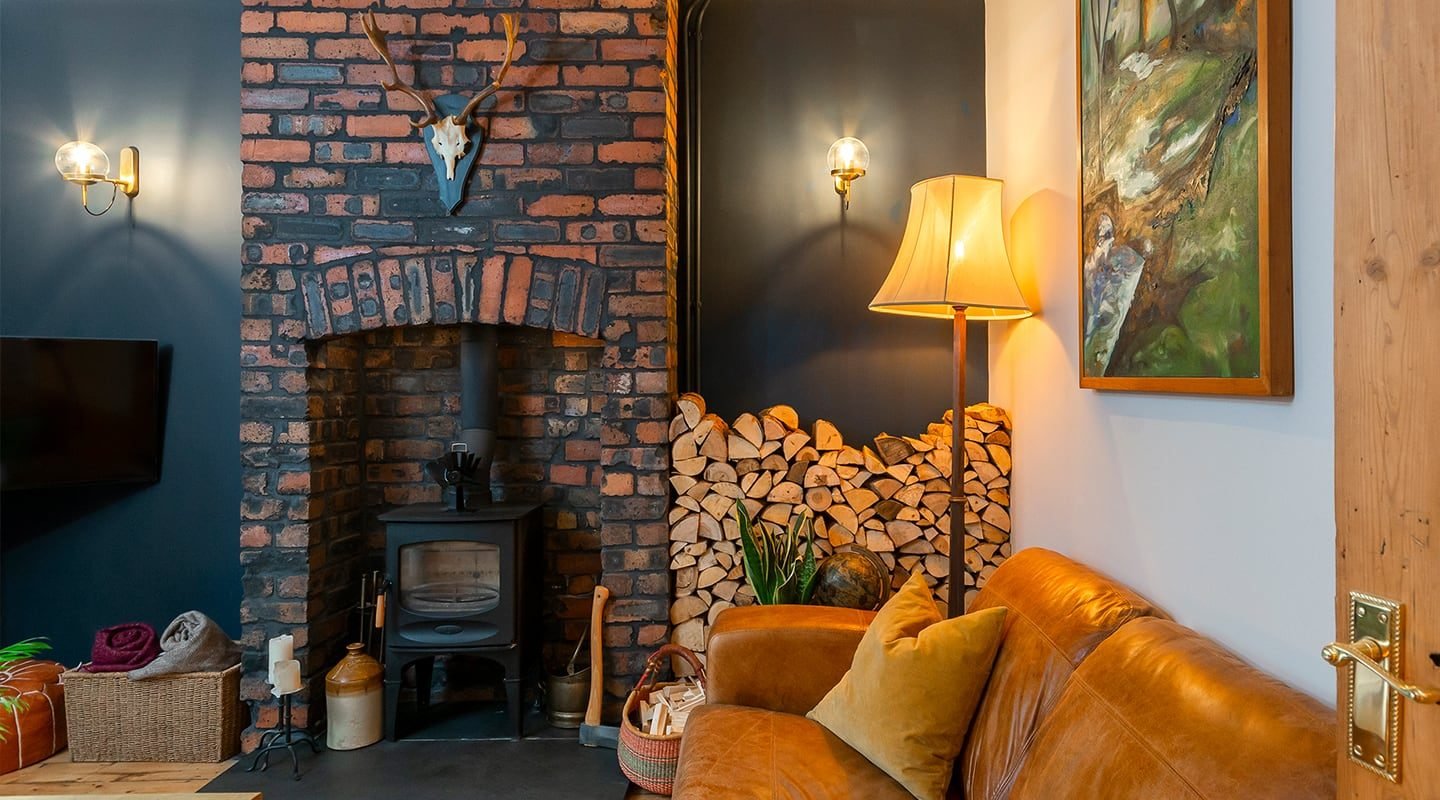 Amy Phil Header