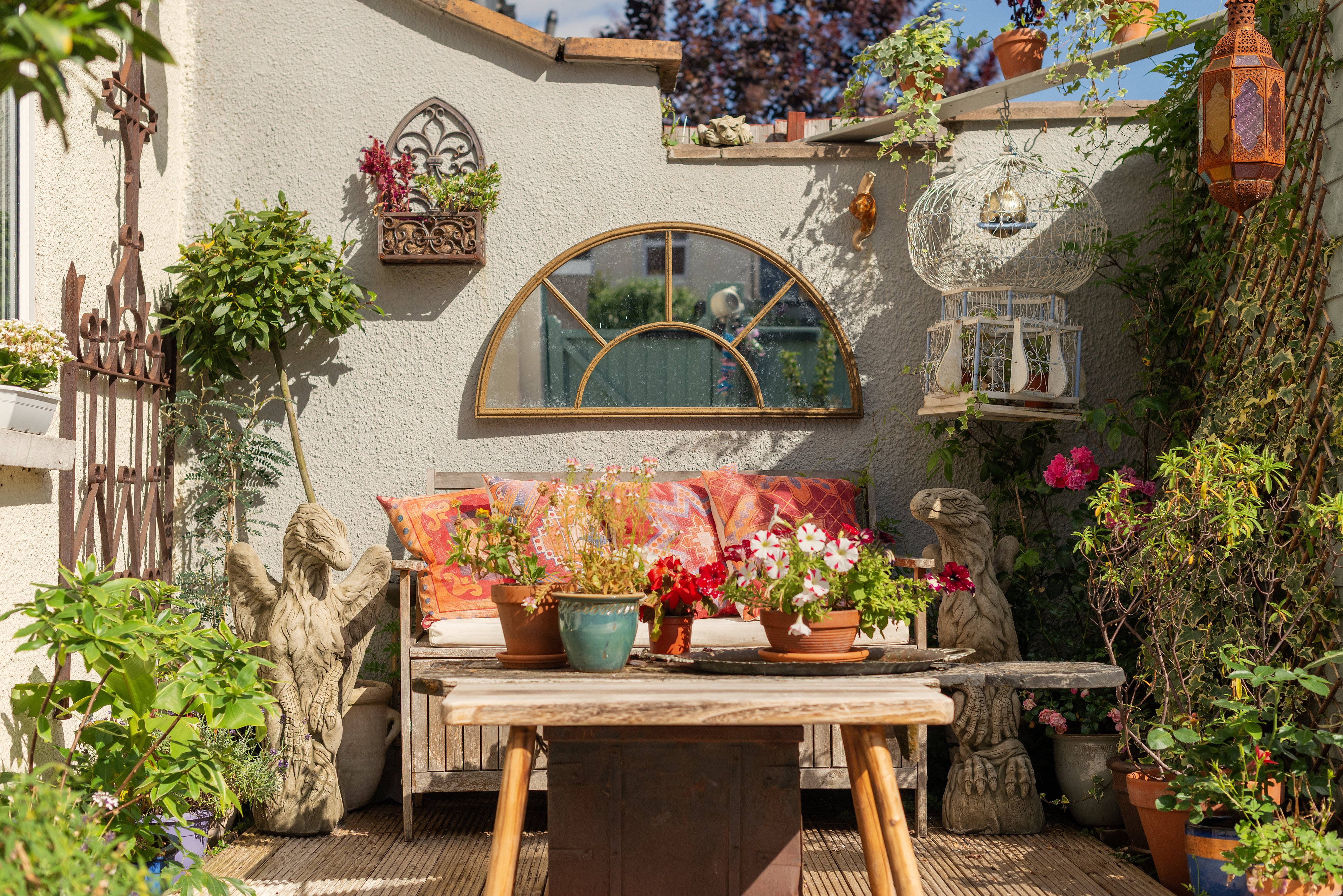 Secret Gardens Winner Image ZC