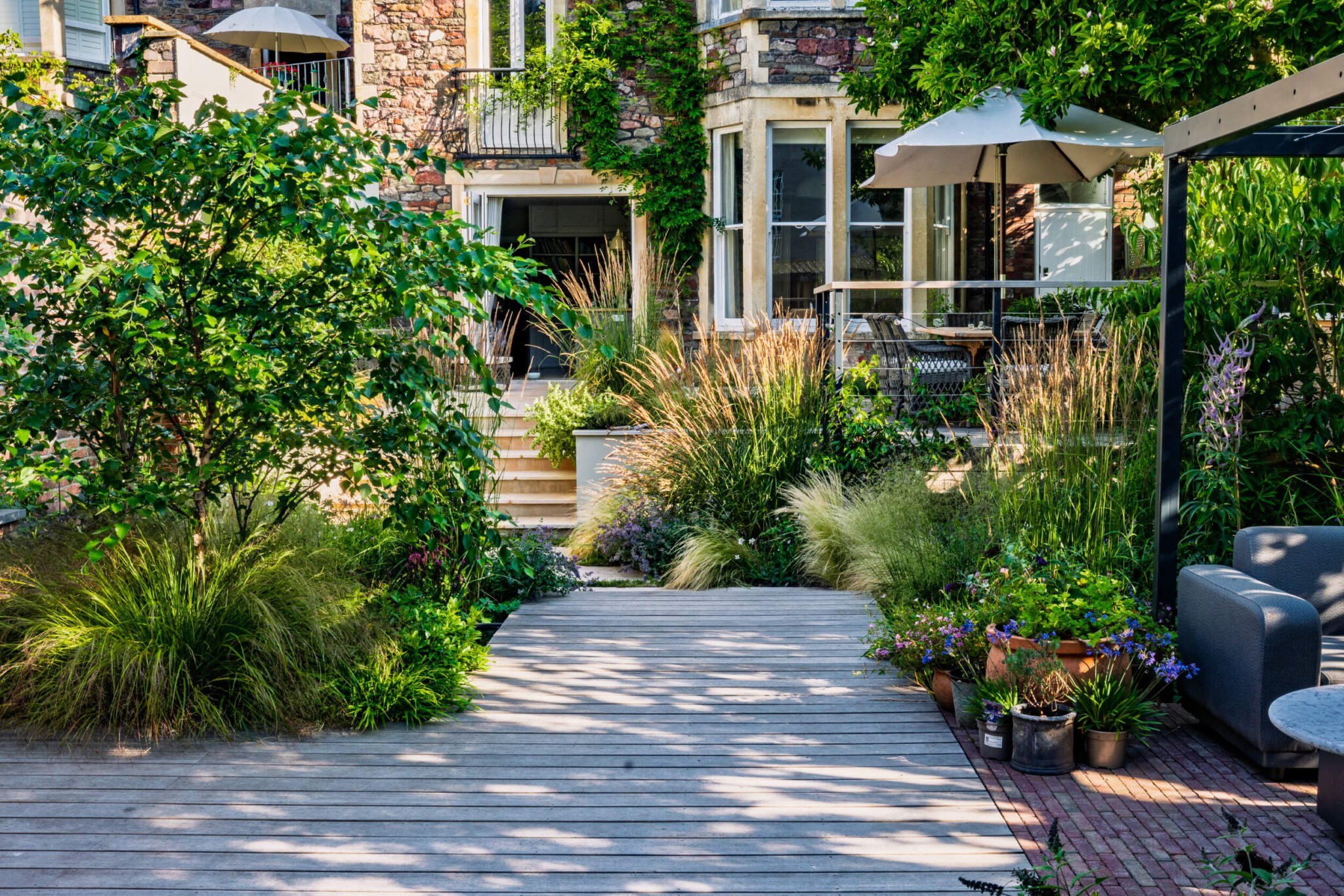 Contemporary garden design artisan landscapes 45 2048x1366